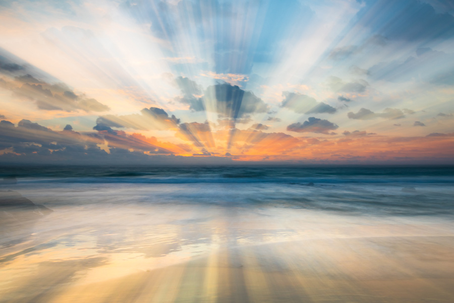 Atardecer en la Playa de Bolonia